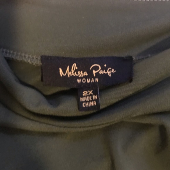 Cold shoulder top - Picture 3 of 3